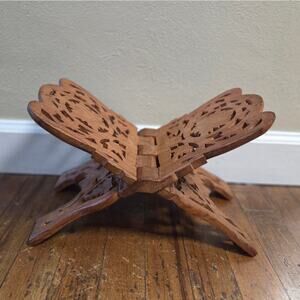 Vintage Carved Wood Folding Book Magazine Holder Stand Display Bible Dictionary